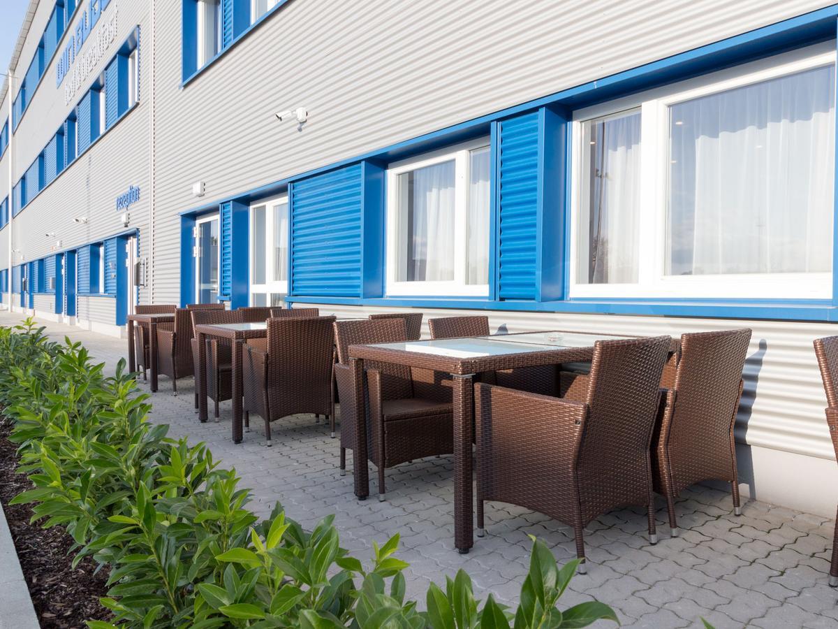 Winbudget "Bed&Breakfast" Wiener Neustadt Ngoại thất bức ảnh